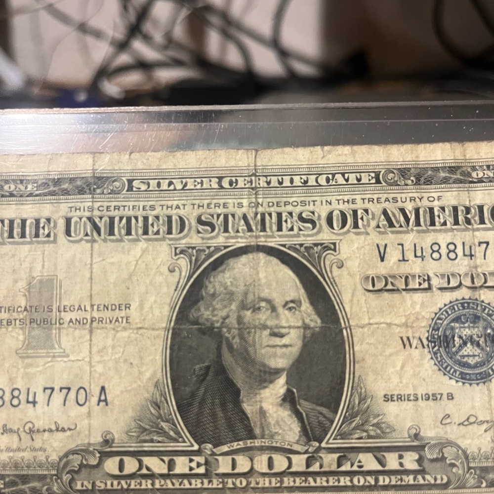 Vintage One Dollar Silver Certificate - Blue Seal 1957 B - Picture 3 of 3